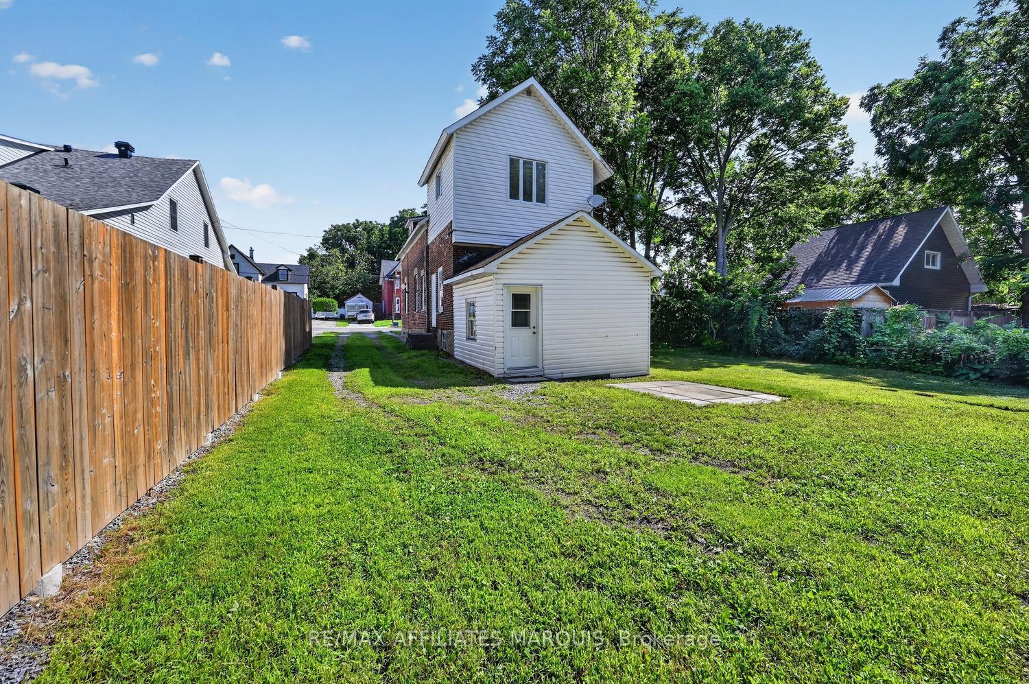 Photo 41 of 8 Mcgill Street N, Smiths Falls, Smiths Falls — HOMEH