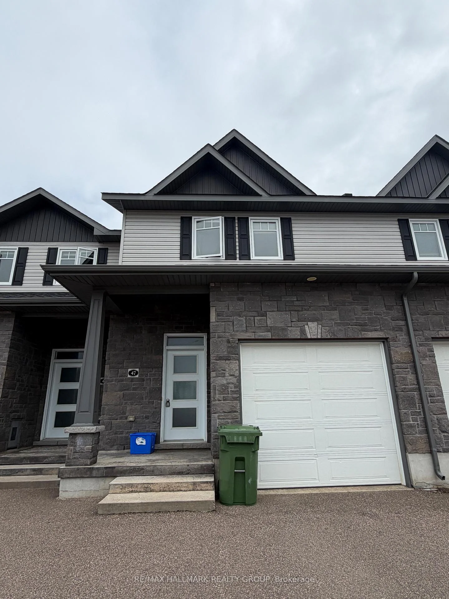 Photo 1 of 47 Chad Street, Petawawa, Petawawa — HOMEH