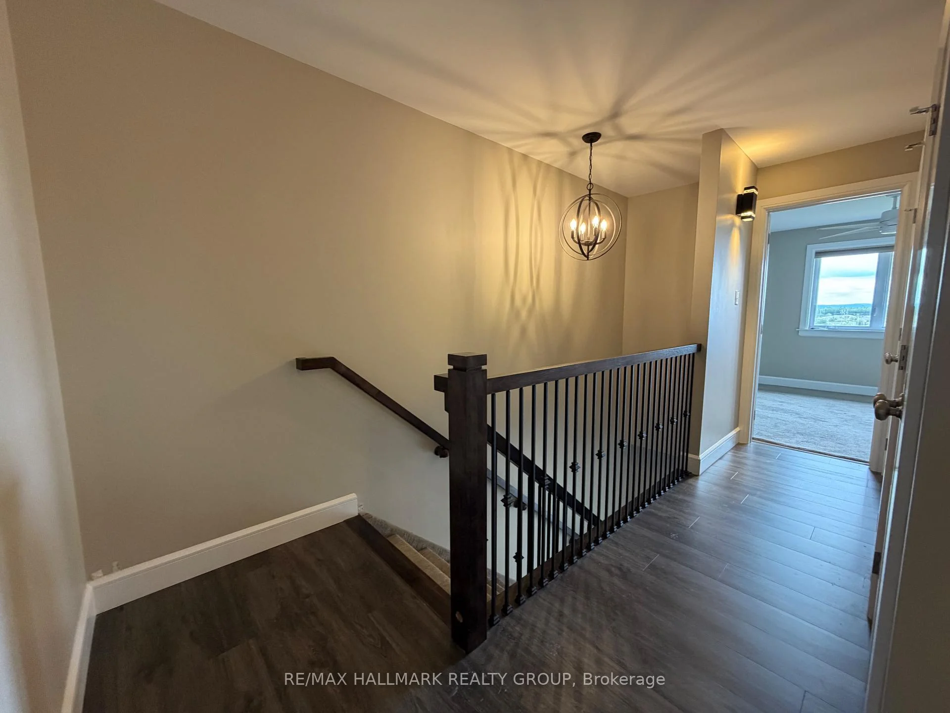 Photo 14 of 47 Chad Street, Petawawa, Petawawa — HOMEH