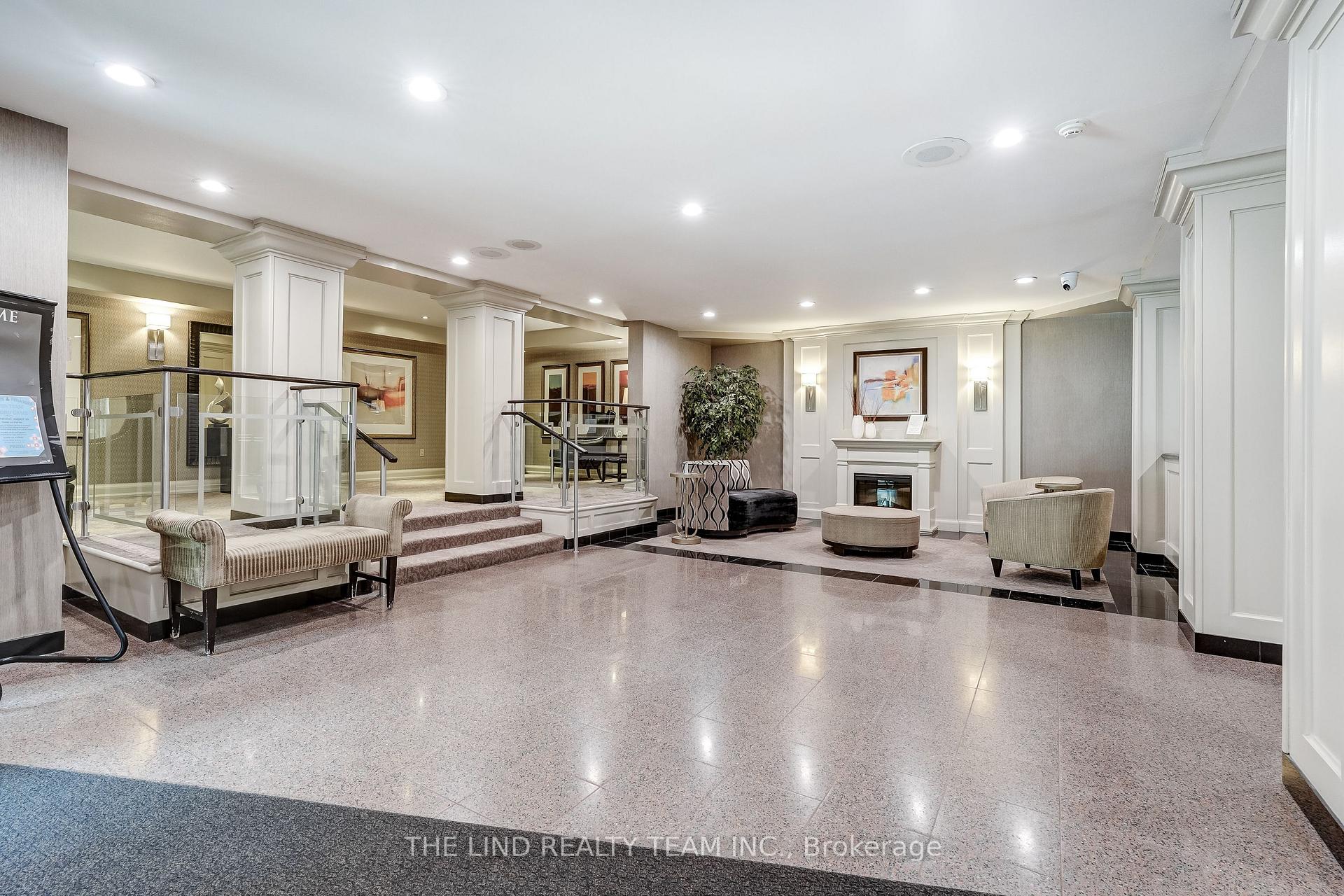 Photo 5 of Unit 1402, 7440 Bathurst Street, Vaughan, Brownridge — HOMEH