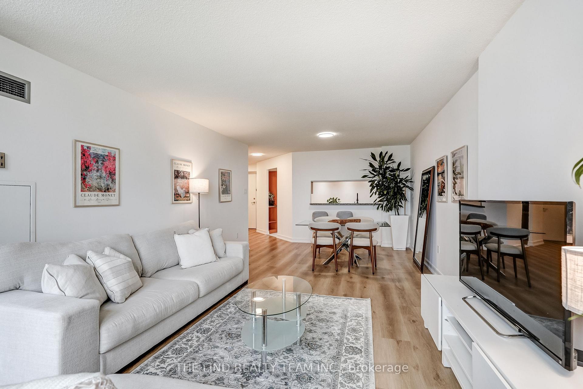 Photo 18 of Unit 1402, 7440 Bathurst Street, Vaughan, Brownridge — HOMEH
