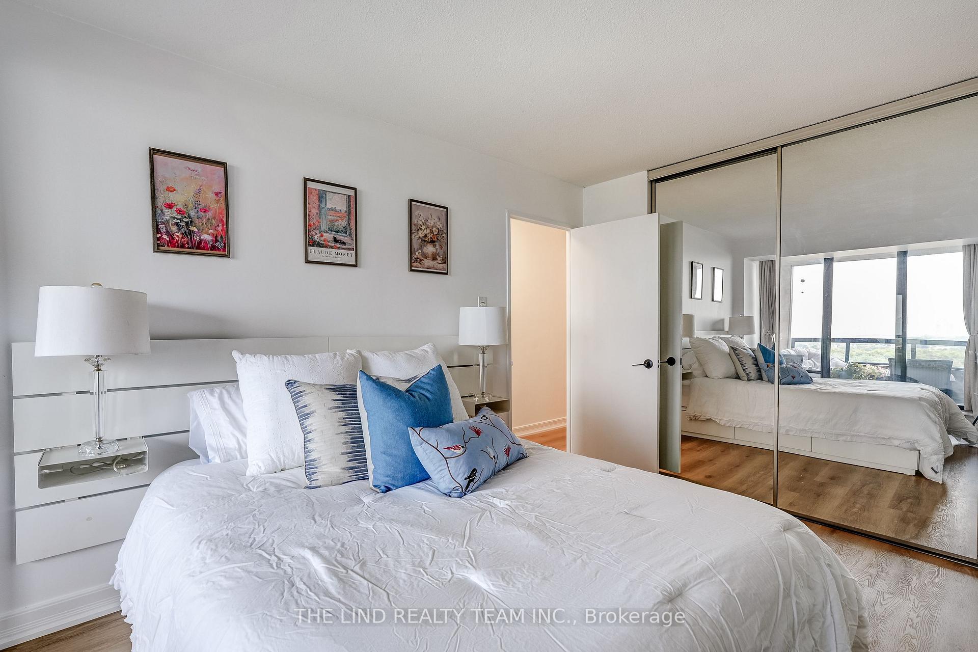 Photo 23 of Unit 1402, 7440 Bathurst Street, Vaughan, Brownridge — HOMEH
