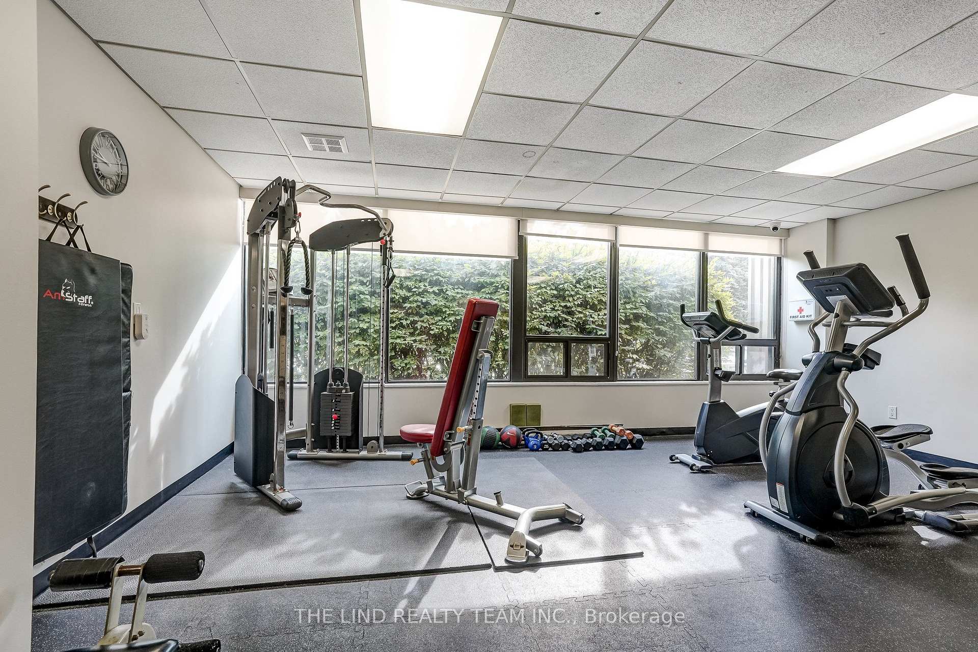Photo 35 of Unit 1402, 7440 Bathurst Street, Vaughan, Brownridge — HOMEH