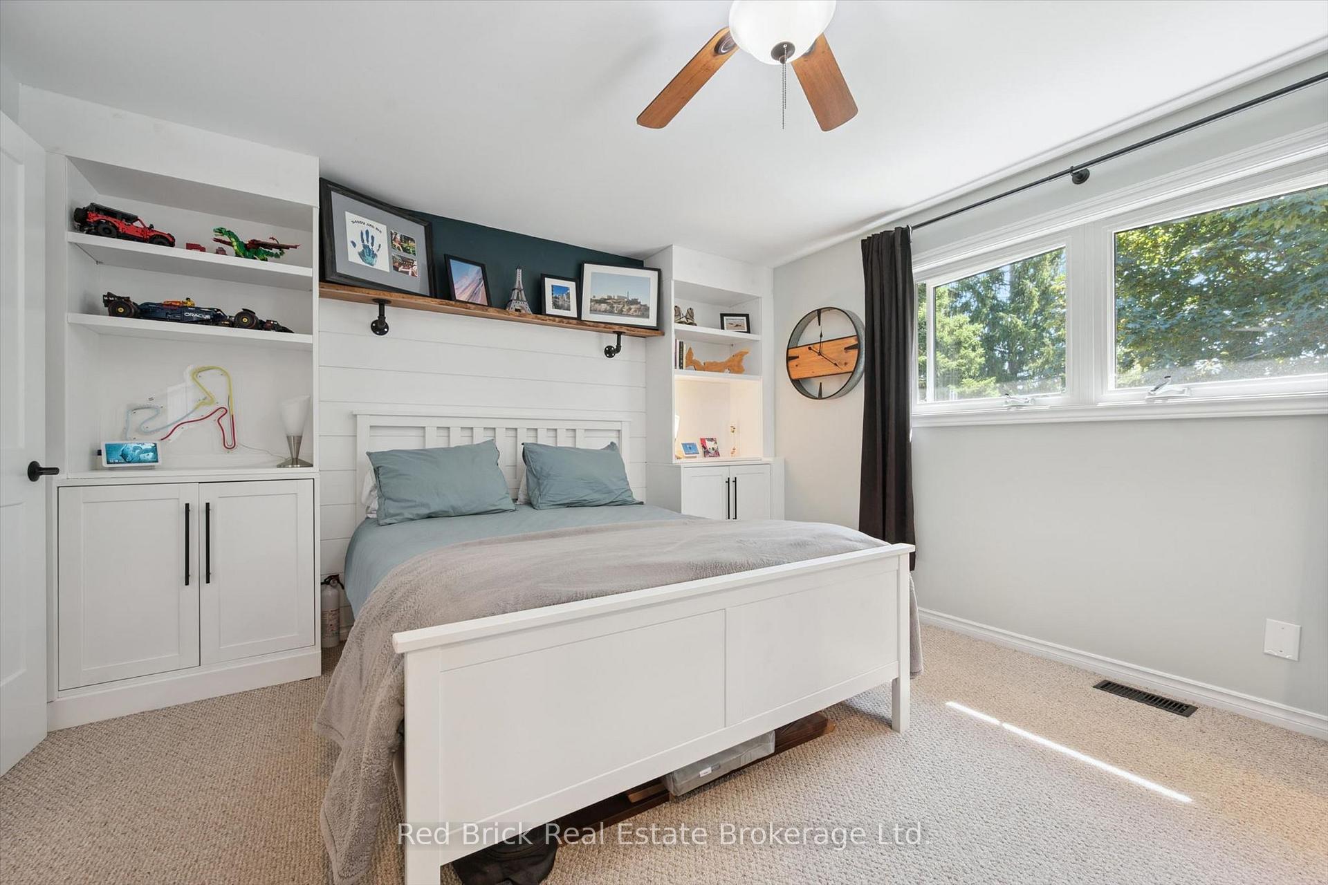 Photo 12 of 436 Willow Road, Guelph, Willow West/Sugarbush/West Acres — HOMEH