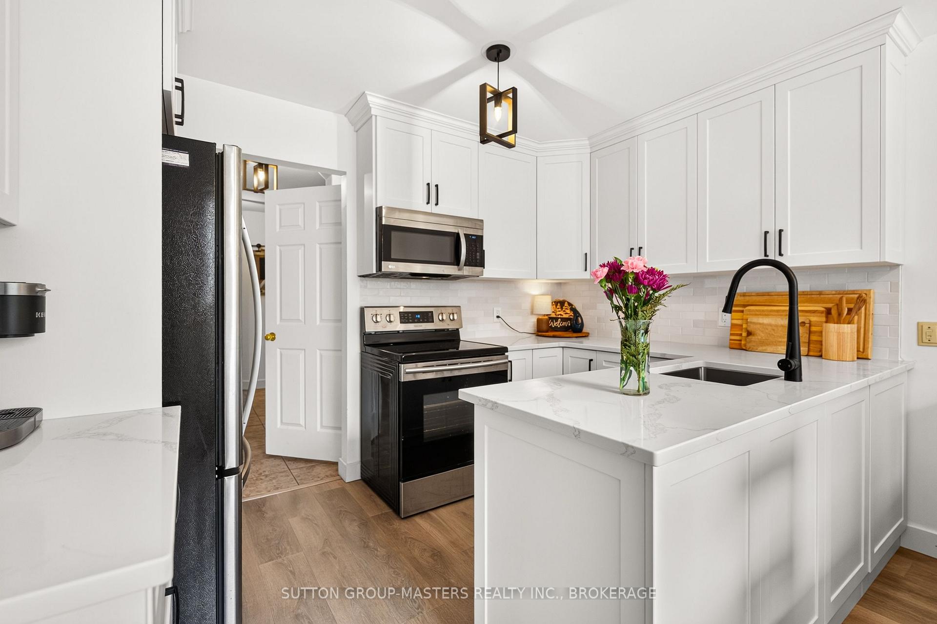 Photo 10 of 473 Evangeline Avenue, Kingston, Auden Park — HOMEH