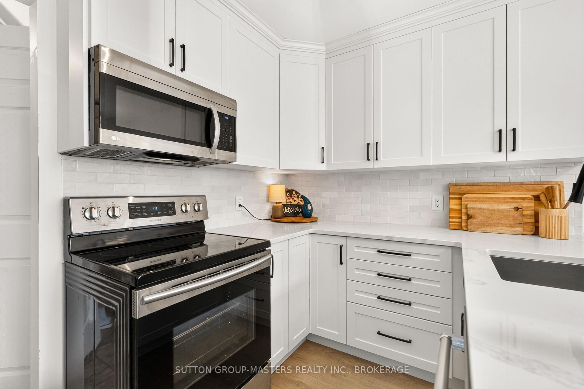 Photo 12 of 473 Evangeline Avenue, Kingston, Auden Park — HOMEH