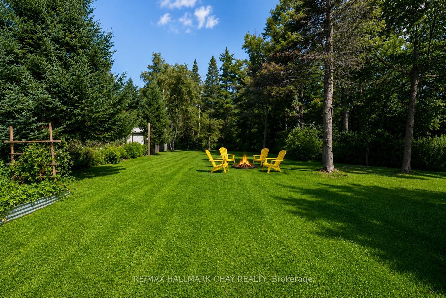 Photo 2 of 3195 Cowan Avenue, Innisfil, Rural Innisfil — HOMEH