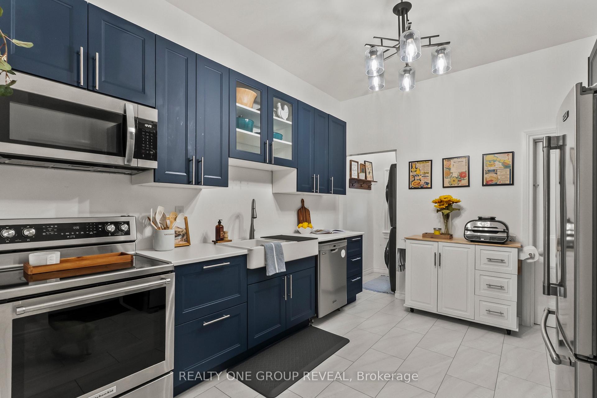Photo 10 of 78 Queen Street, Clarington, Bowmanville — HOMEH