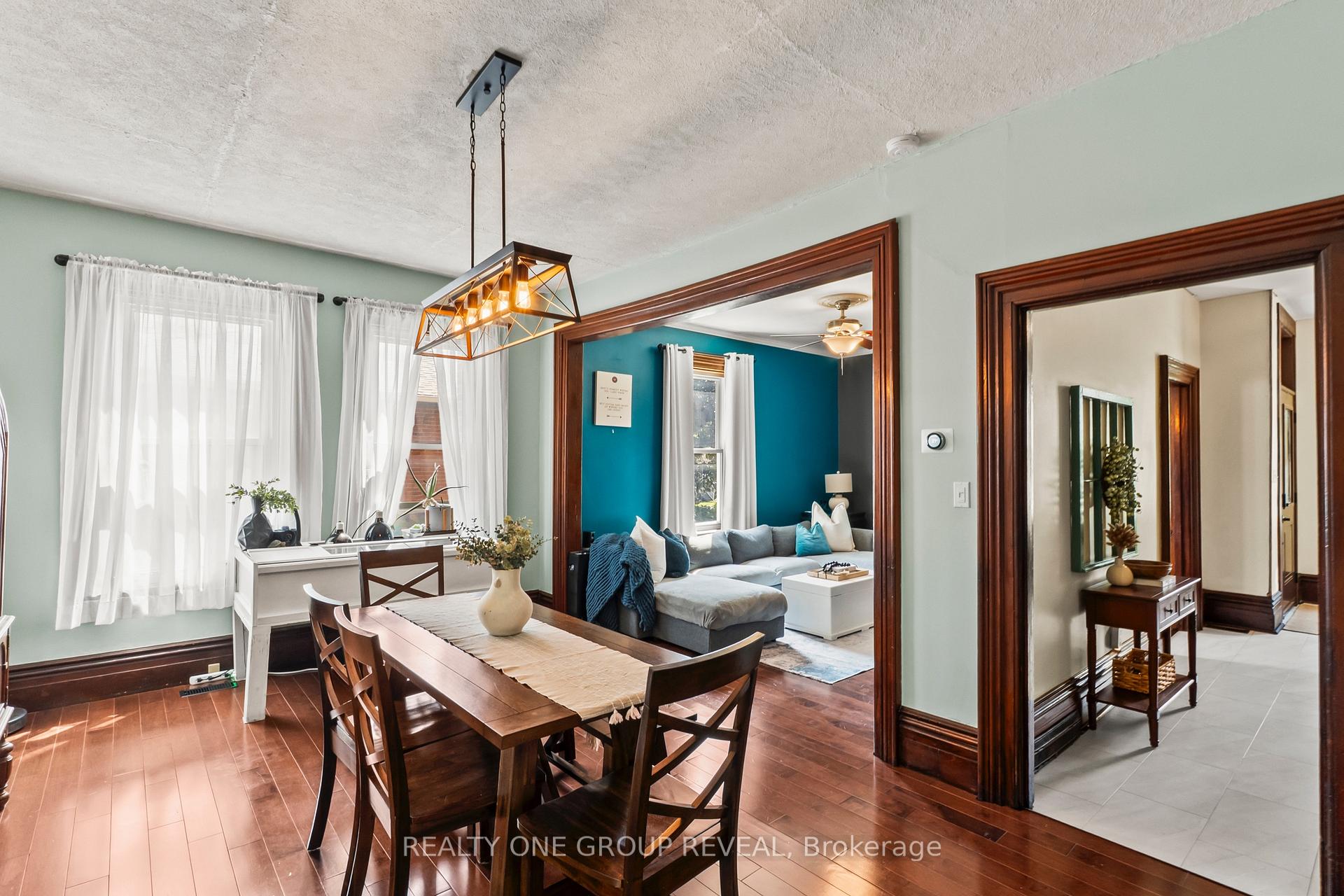 Photo 20 of 78 Queen Street, Clarington, Bowmanville — HOMEH