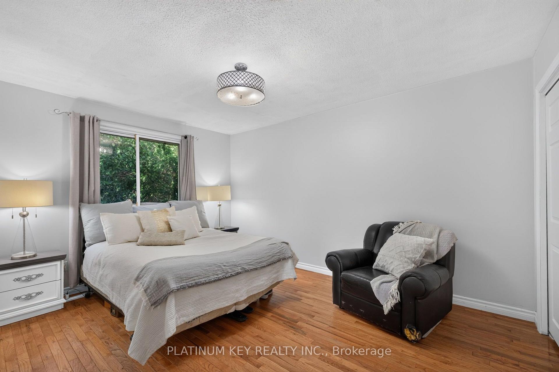 Photo 19 of 208 Southfield Drive, Strathroy-Caradoc, SW — HOMEH