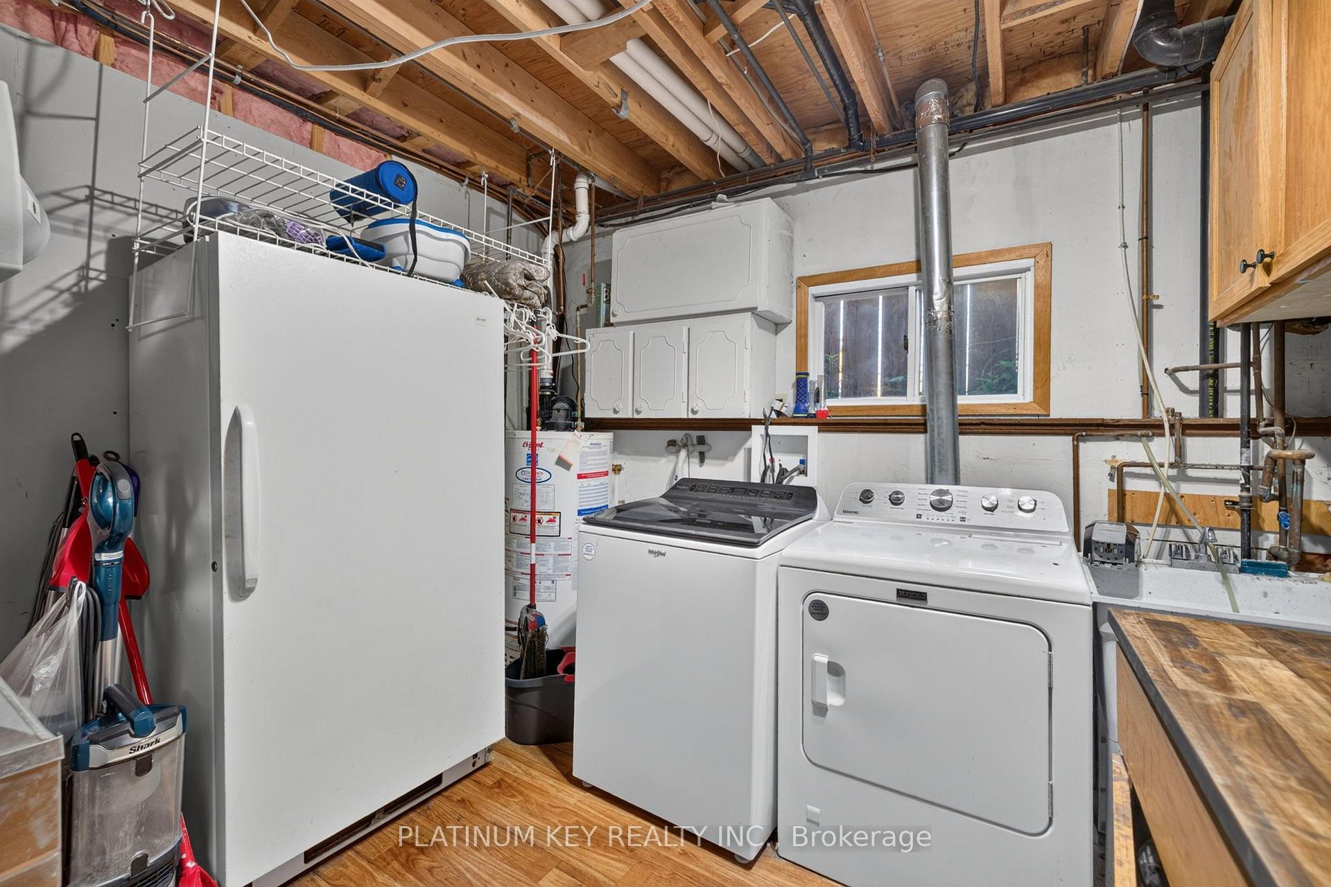 Photo 36 of 208 Southfield Drive, Strathroy-Caradoc, SW — HOMEH