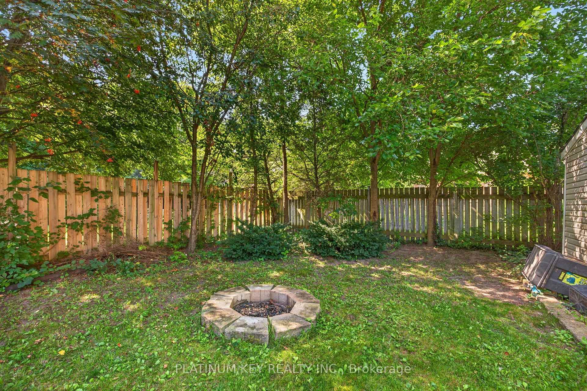 Photo 45 of 208 Southfield Drive, Strathroy-Caradoc, SW — HOMEH