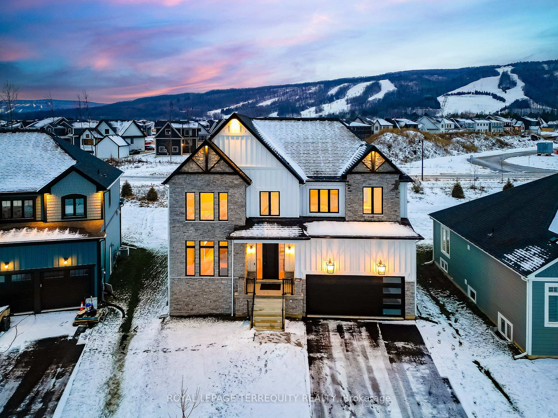 Photo 33 of Unit S/T, 109 Stillwater Crescent, Blue Mountains — HOMEH