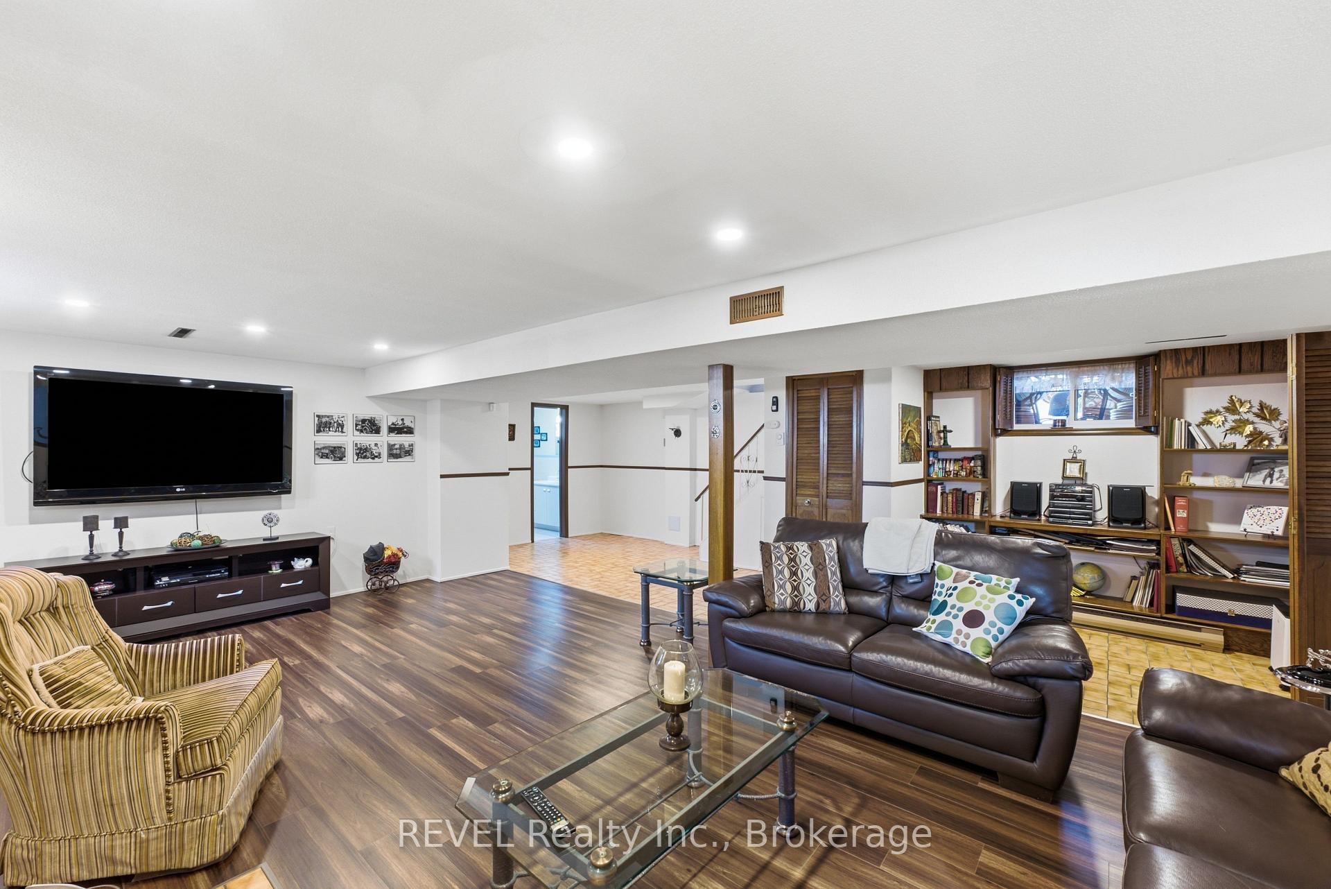 Photo 32 of 36 Ramsey Street, St. Catharines, Lakeport — HOMEH