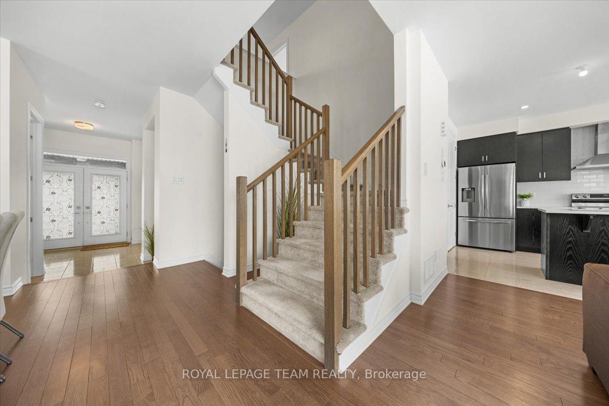 Photo 14 of 290 Turnbuckle Crescent, Ottawa, Barrhaven - Half Moon Bay — HOMEH