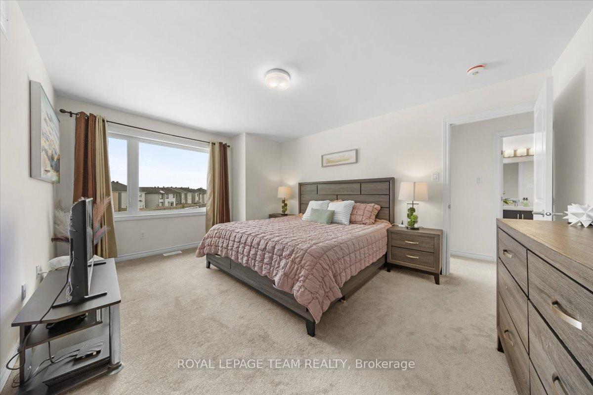 Photo 16 of 290 Turnbuckle Crescent, Ottawa, Barrhaven - Half Moon Bay — HOMEH