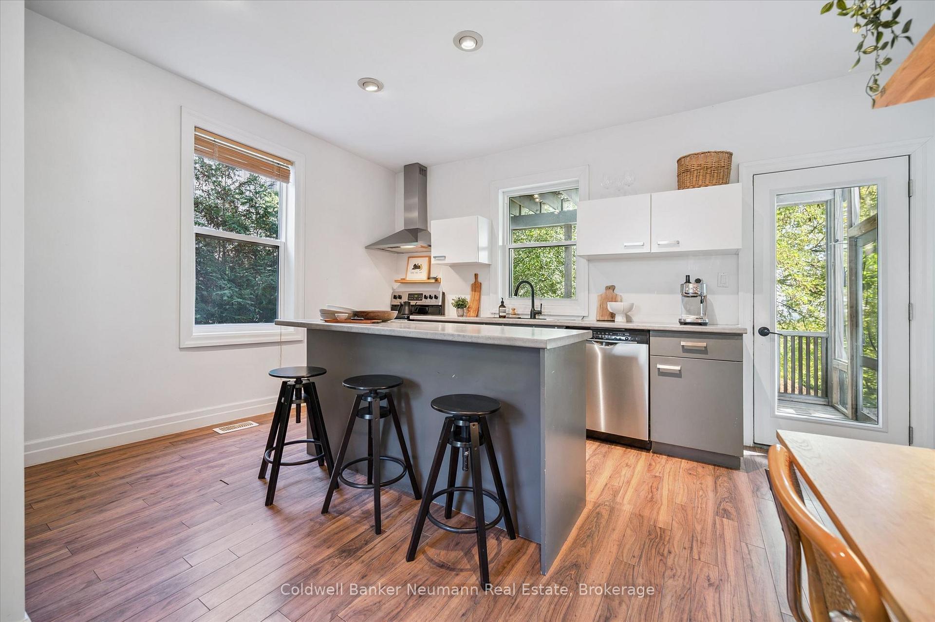 Photo 9 of 67 Grove Street, Guelph, St. George's — HOMEH