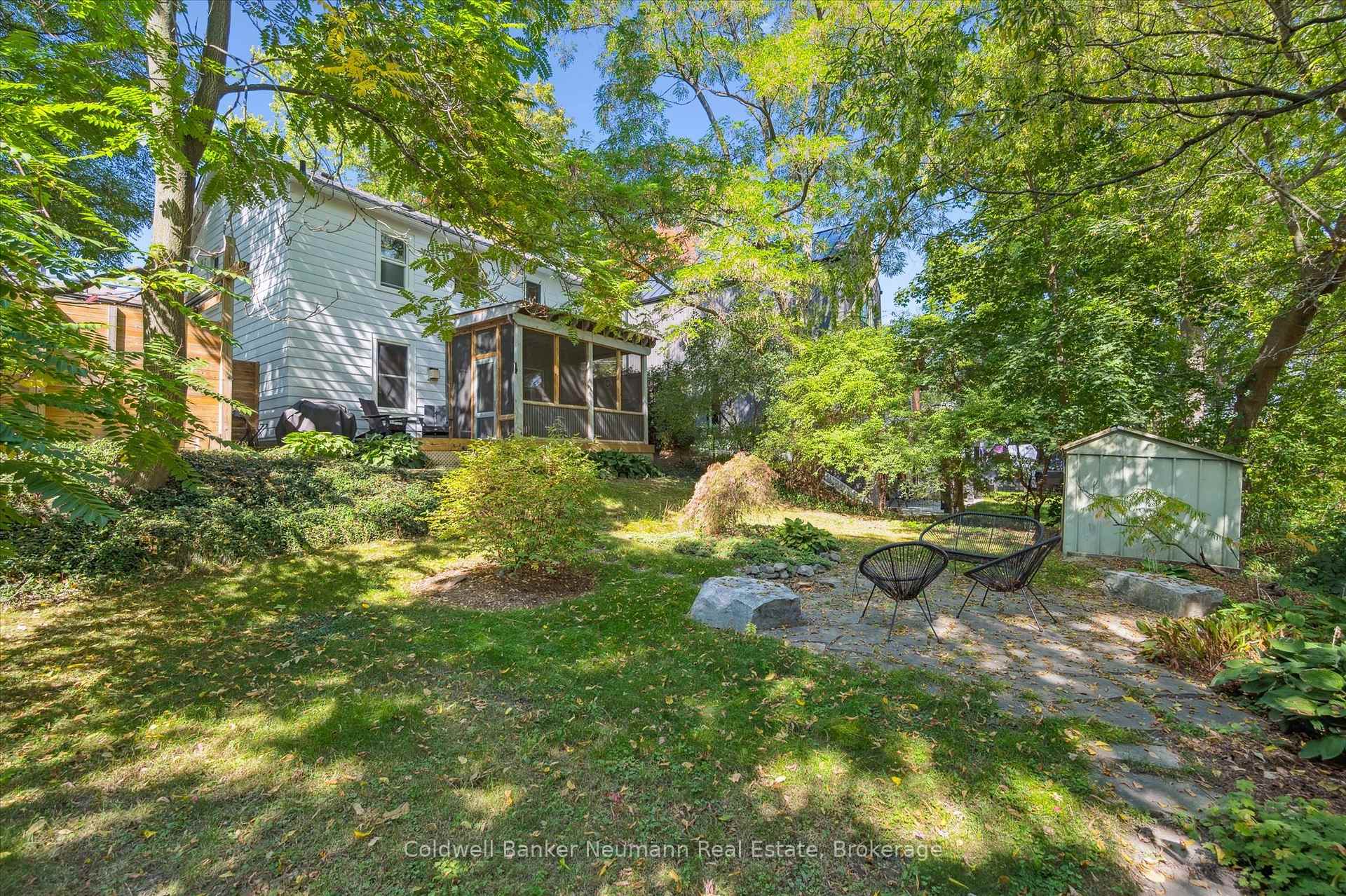 Photo 32 of 67 Grove Street, Guelph, St. George's — HOMEH