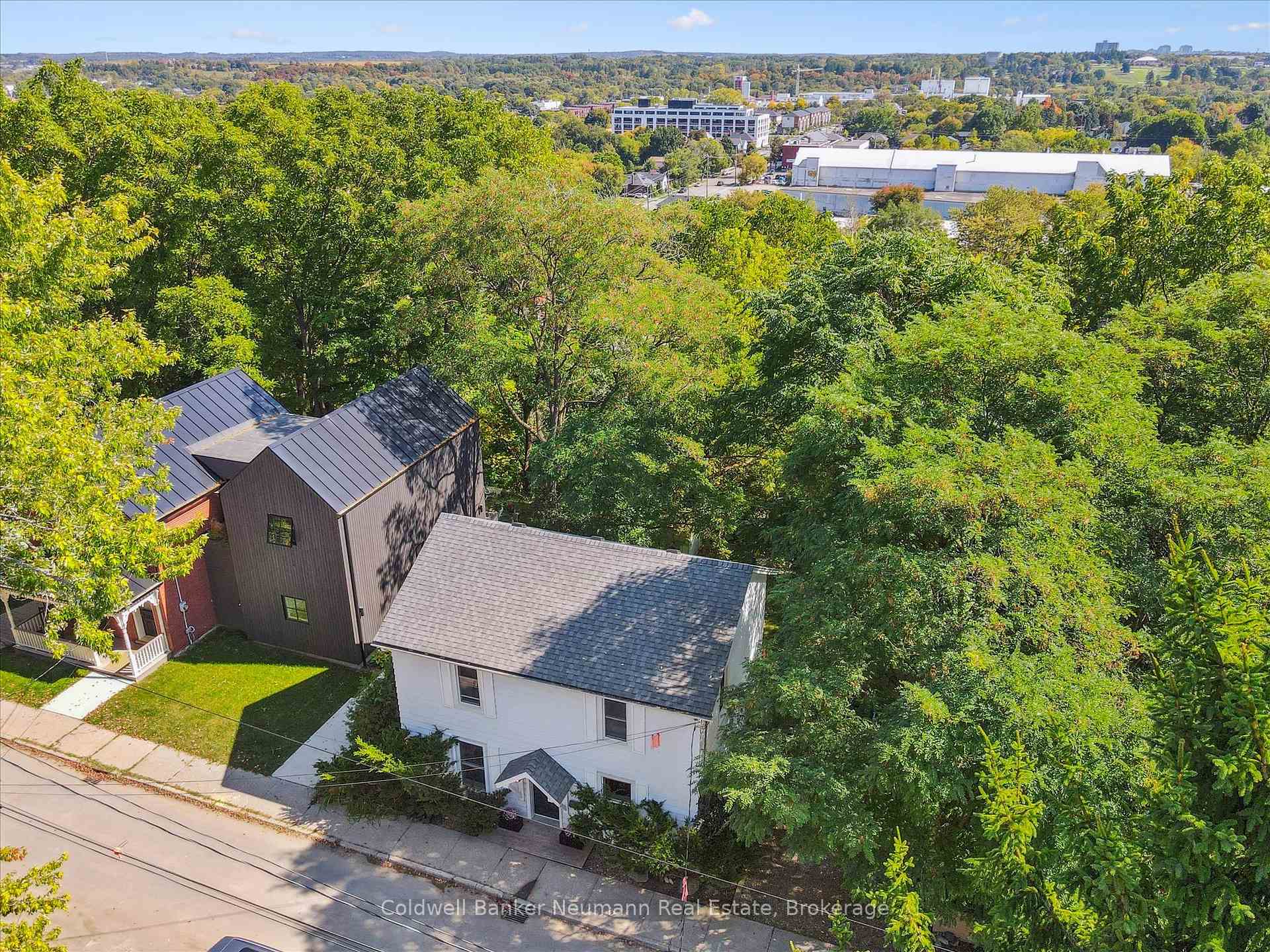 Photo 35 of 67 Grove Street, Guelph, St. George's — HOMEH