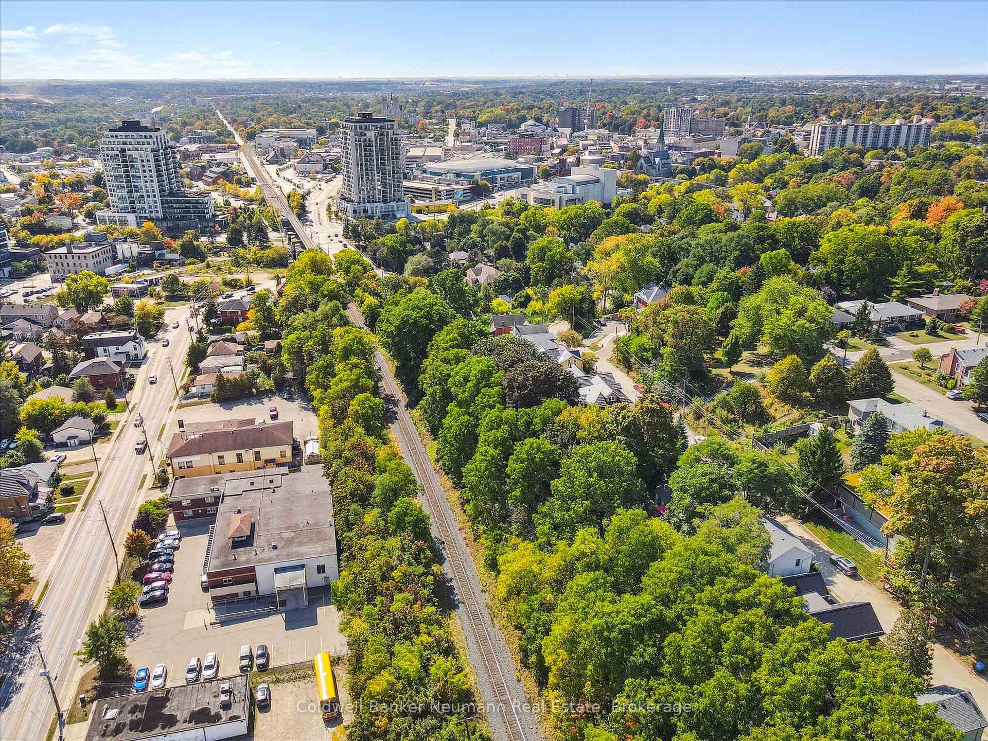 Photo 36 of 67 Grove Street, Guelph, St. George's — HOMEH