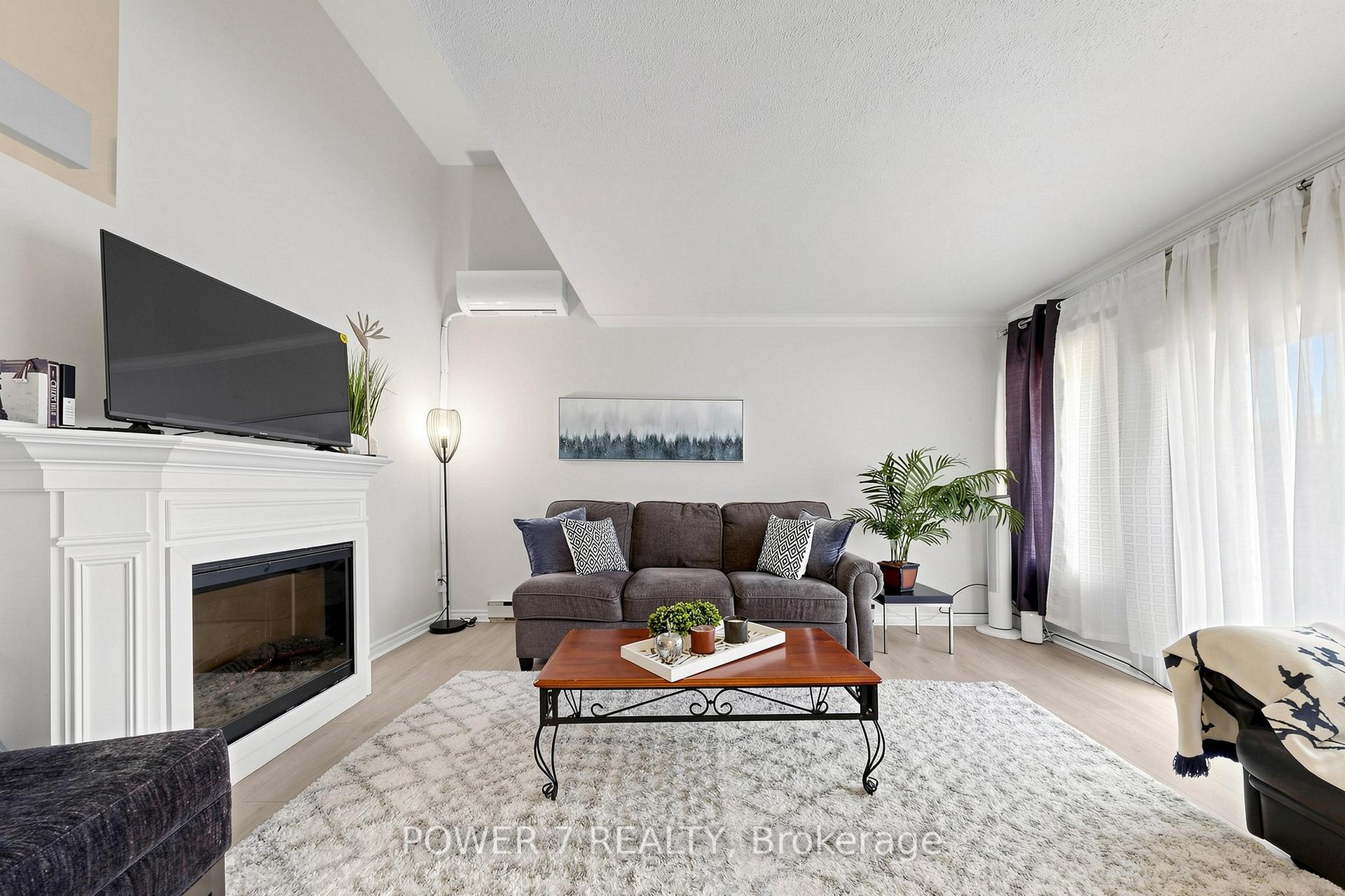 Photo 5 of Unit 146, 311 Milestone Crescent, Aurora, Aurora Village — HOMEH