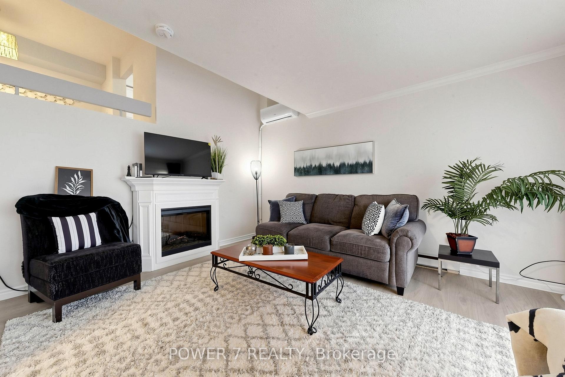 Photo 6 of Unit 146, 311 Milestone Crescent, Aurora, Aurora Village — HOMEH