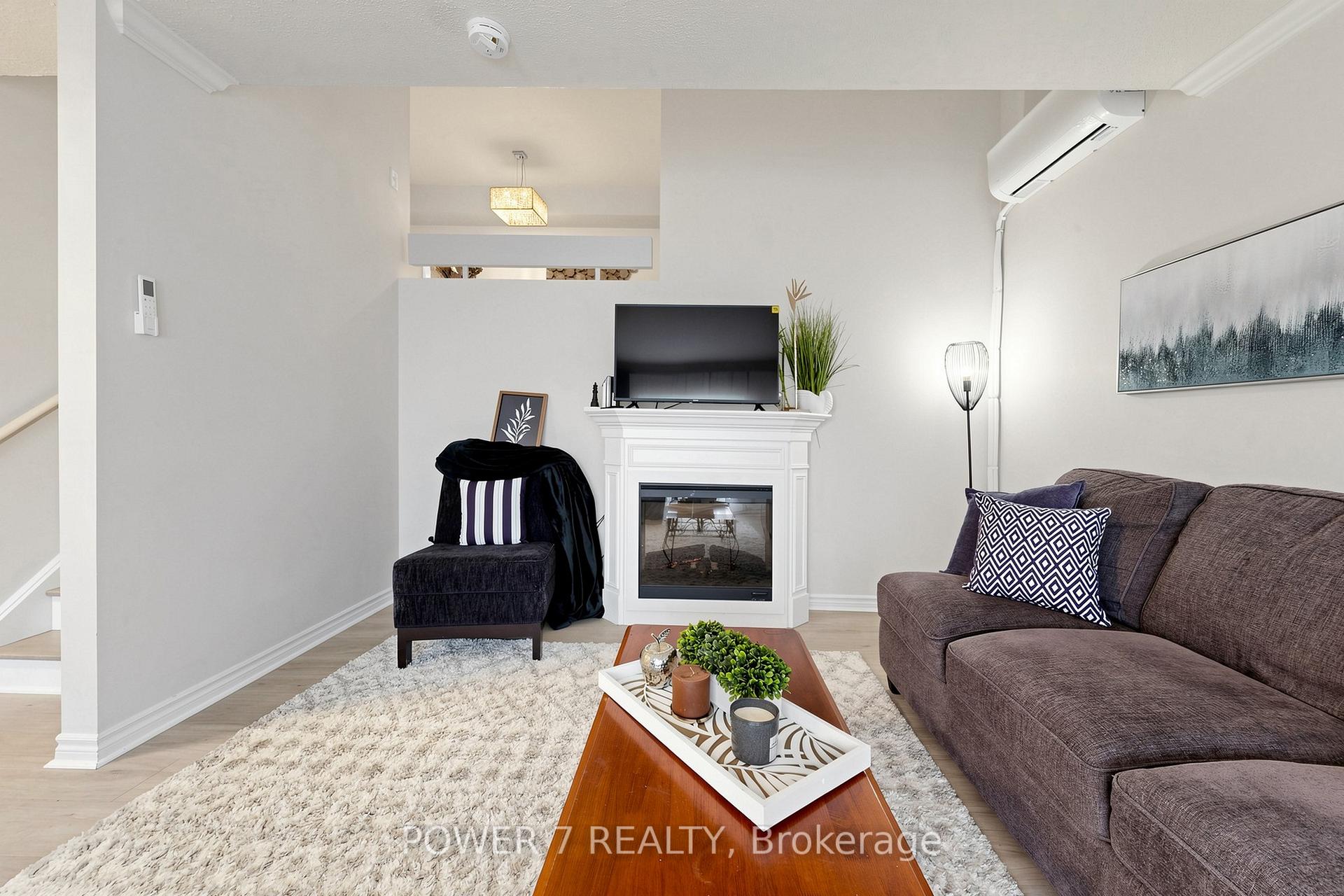 Photo 9 of Unit 146, 311 Milestone Crescent, Aurora, Aurora Village — HOMEH
