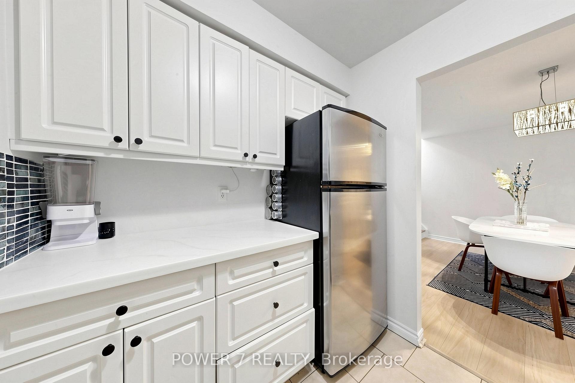 Photo 16 of Unit 146, 311 Milestone Crescent, Aurora, Aurora Village — HOMEH