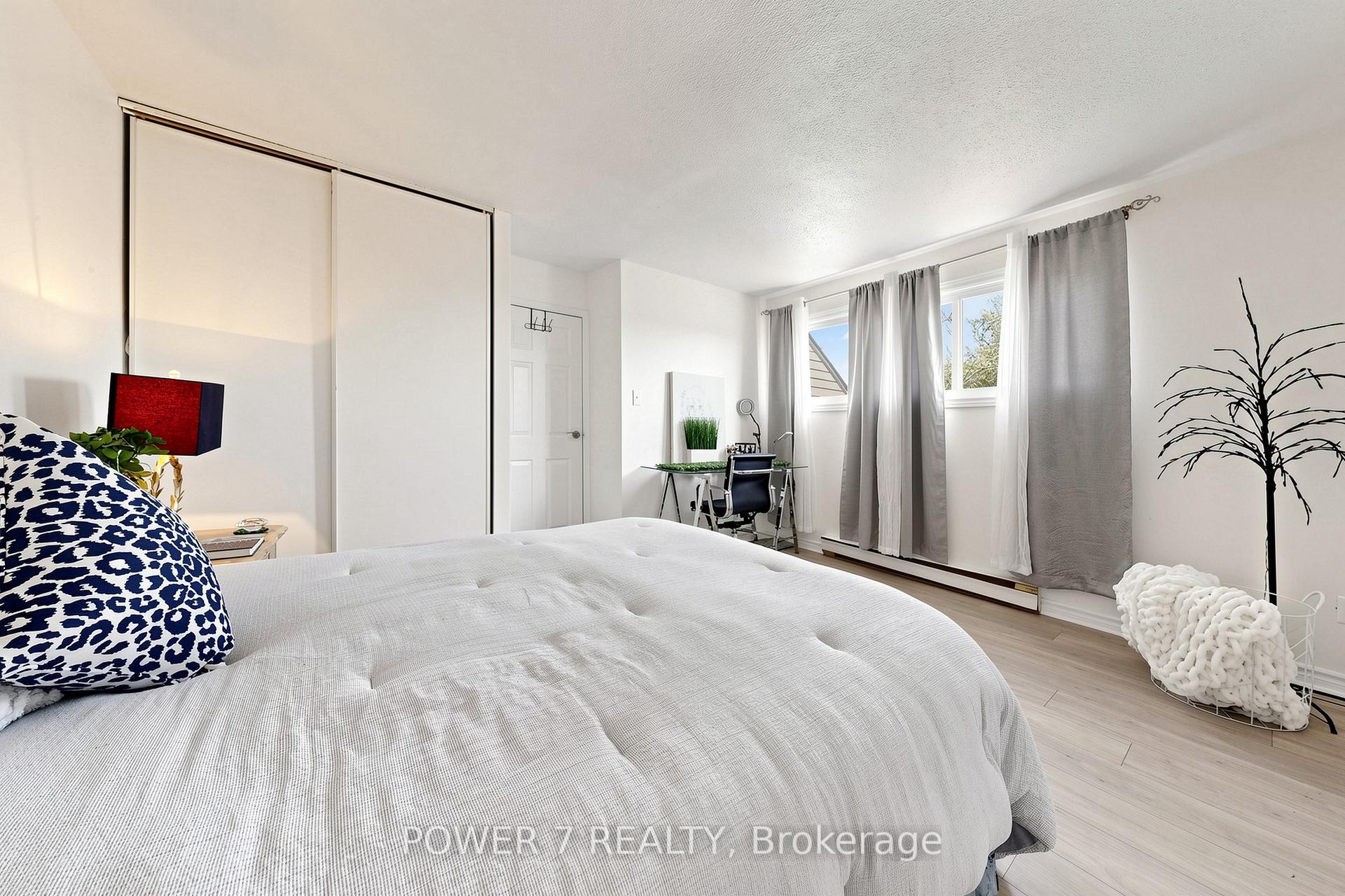 Photo 20 of Unit 146, 311 Milestone Crescent, Aurora, Aurora Village — HOMEH