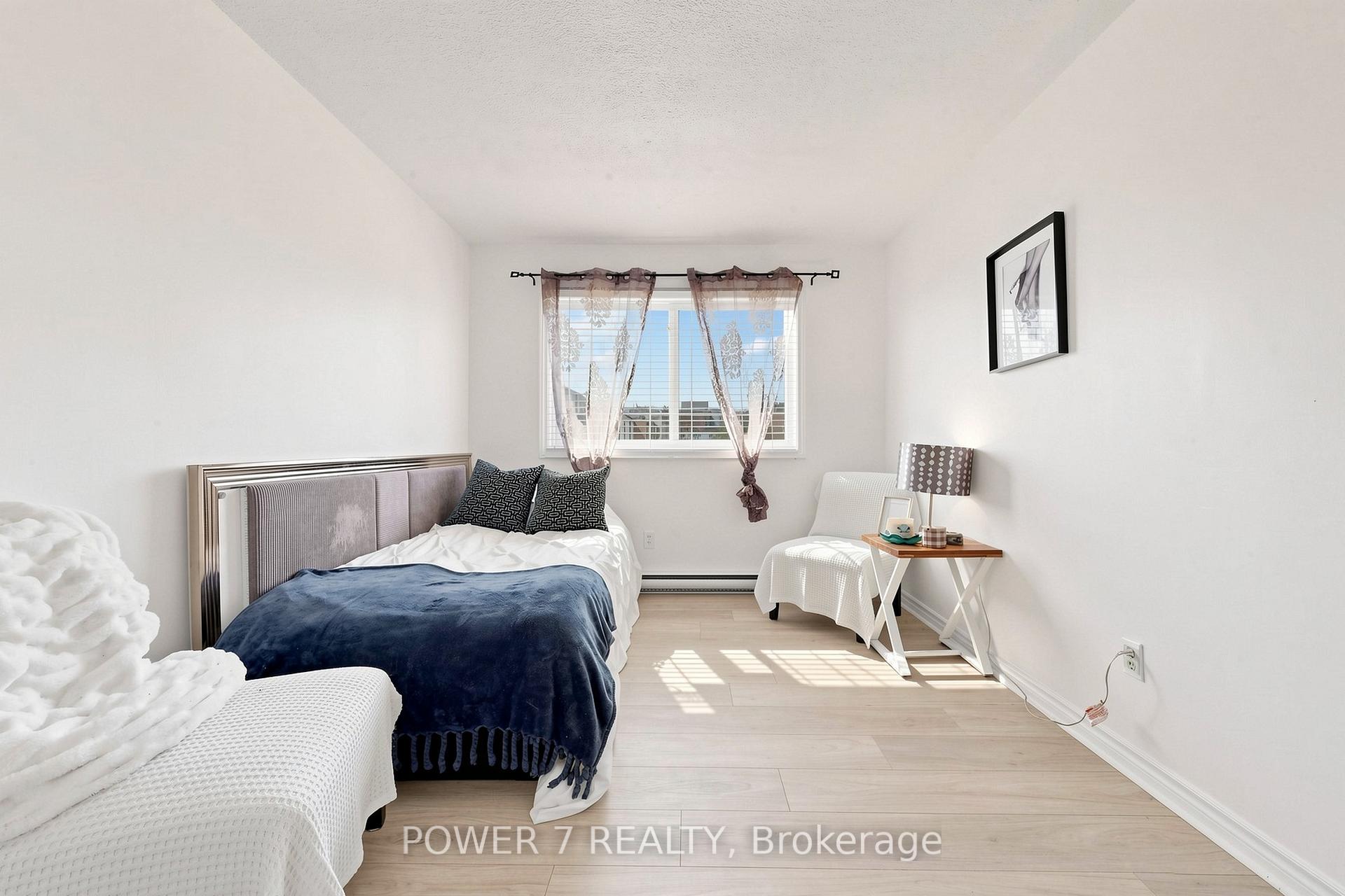 Photo 25 of Unit 146, 311 Milestone Crescent, Aurora, Aurora Village — HOMEH