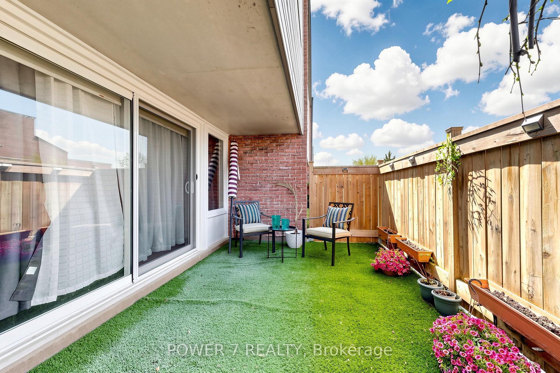 Photo 39 of Unit 146, 311 Milestone Crescent, Aurora, Aurora Village — HOMEH