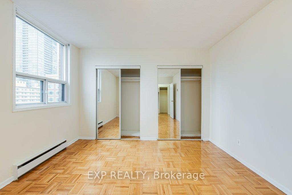 Photo 6 of Unit 601, 10 Huntley Street, Toronto, North St. James Town — HOMEH