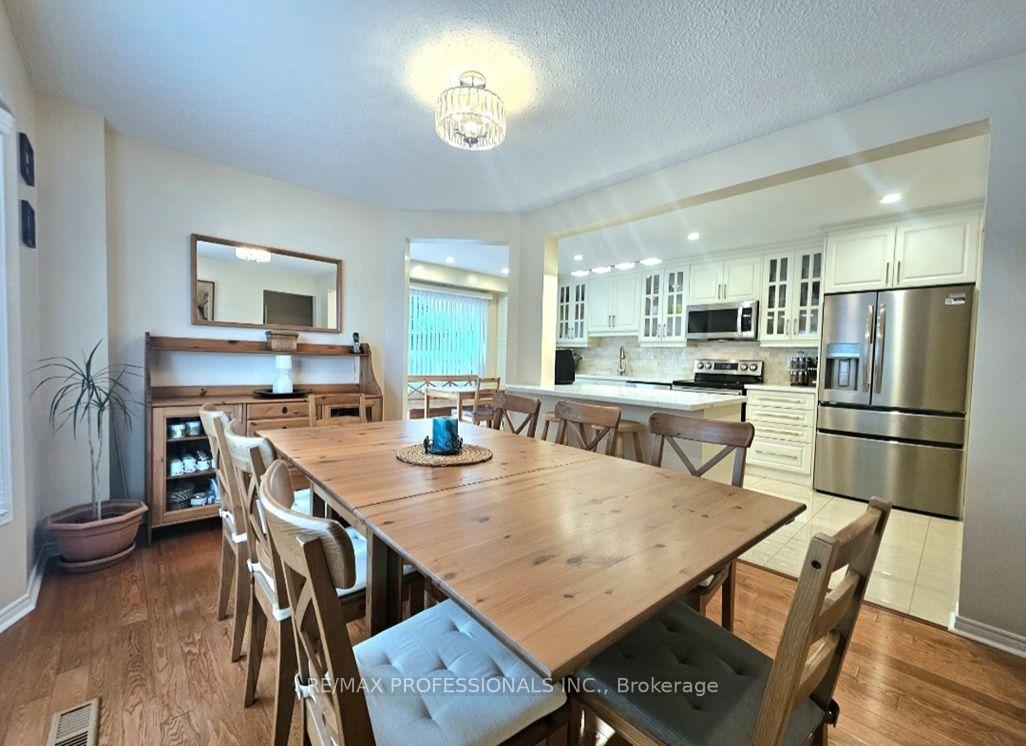 Photo 18 of Unit 1, 500 Silverthorne Crescent, Mississauga, Hurontario — HOMEH