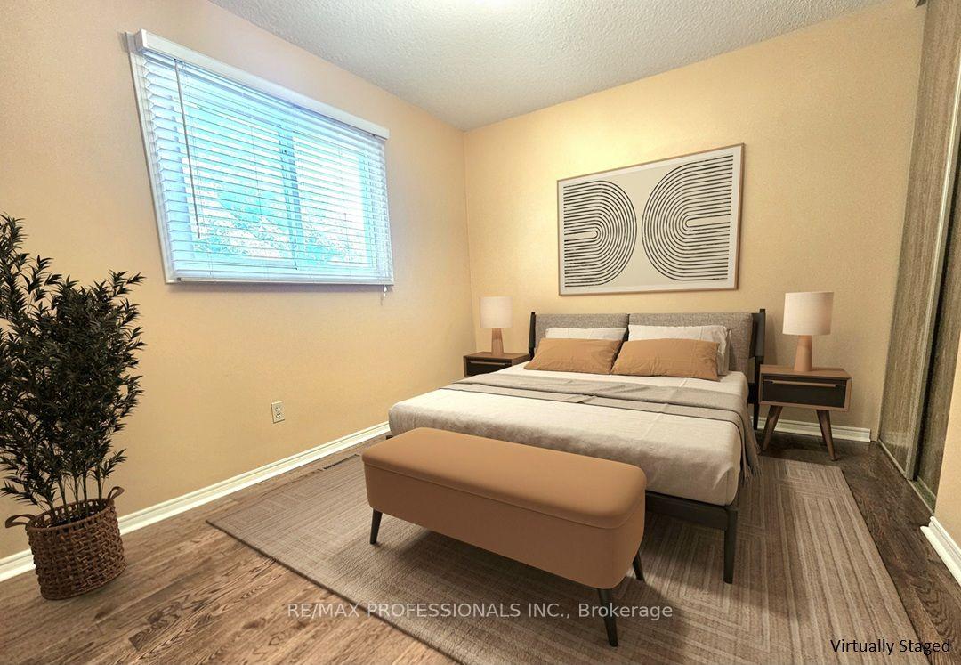 Photo 33 of Unit 1, 500 Silverthorne Crescent, Mississauga, Hurontario — HOMEH