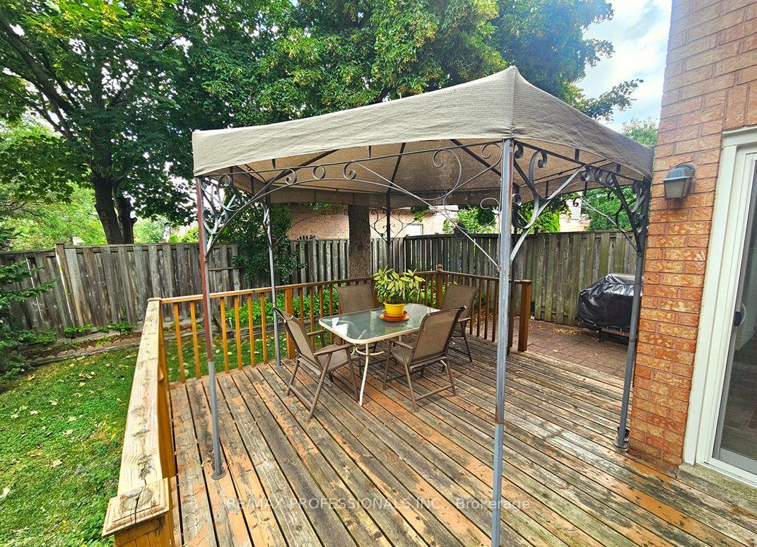 Photo 41 of Unit 1, 500 Silverthorne Crescent, Mississauga, Hurontario — HOMEH