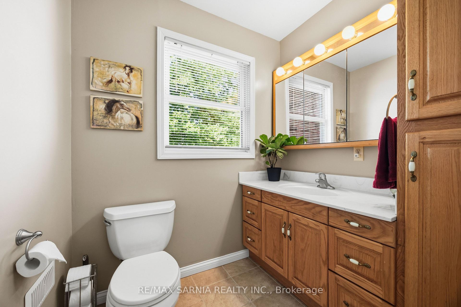 Photo 17 of 2694 Rokeby Line, St. Clair — HOMEH