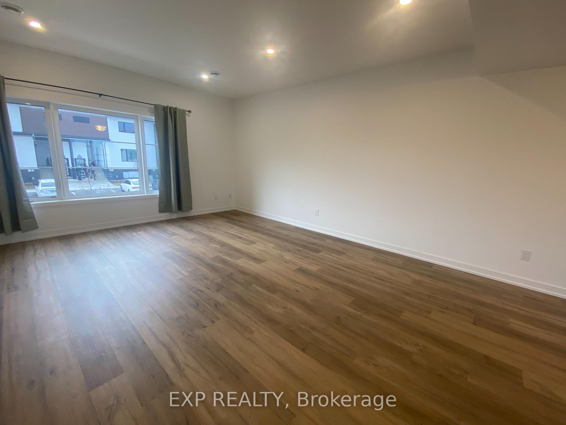 Photo 9 of Unit 222, 4263 Fourth Avenue, Niagara Falls, Downtown — HOMEH