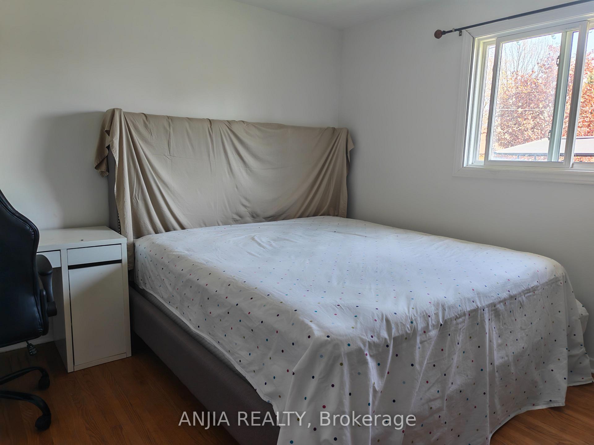 Photo 8 of Unit Main, 58 Kitchener Road, Scarborough, West Hill — HOMEH