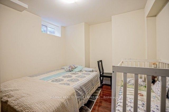 Photo 2 of 28 Stephanie Avenue, Brampton, Bram West — HOMEH