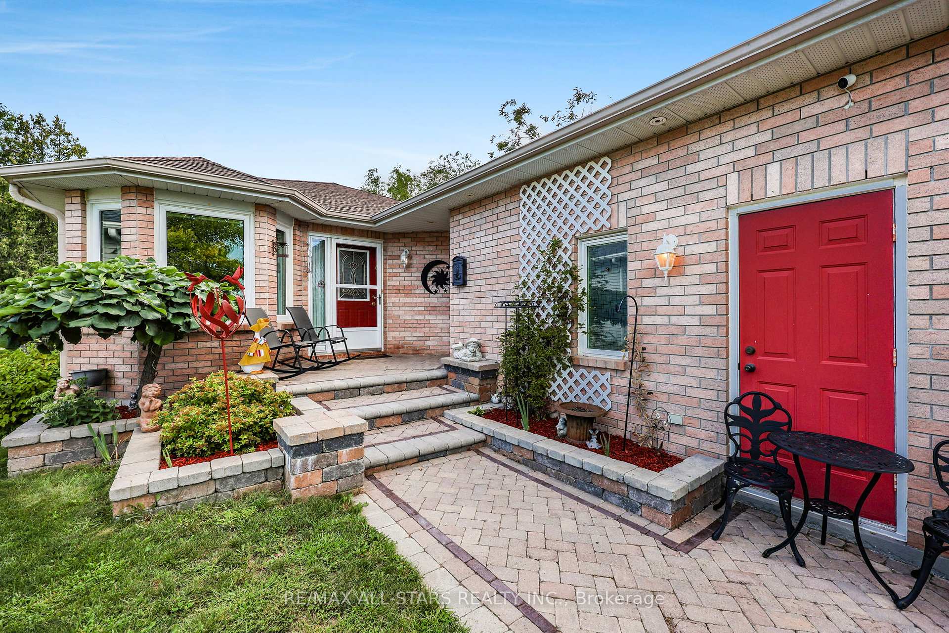 Photo 5 of 117 Riverglen Drive, Georgina, Keswick South — HOMEH