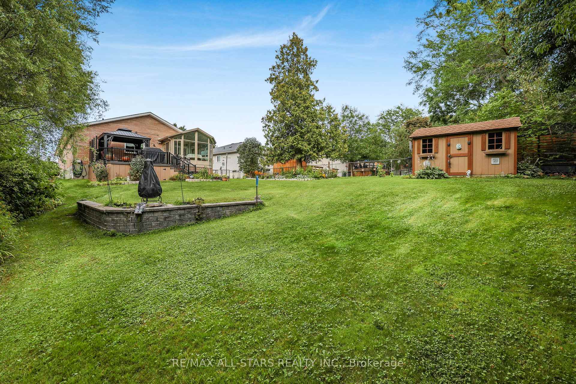 Photo 6 of 117 Riverglen Drive, Georgina, Keswick South — HOMEH