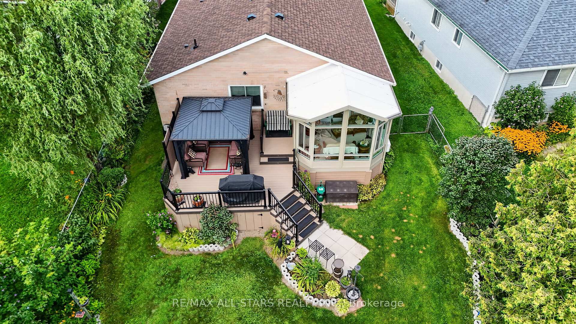 Photo 8 of 117 Riverglen Drive, Georgina, Keswick South — HOMEH