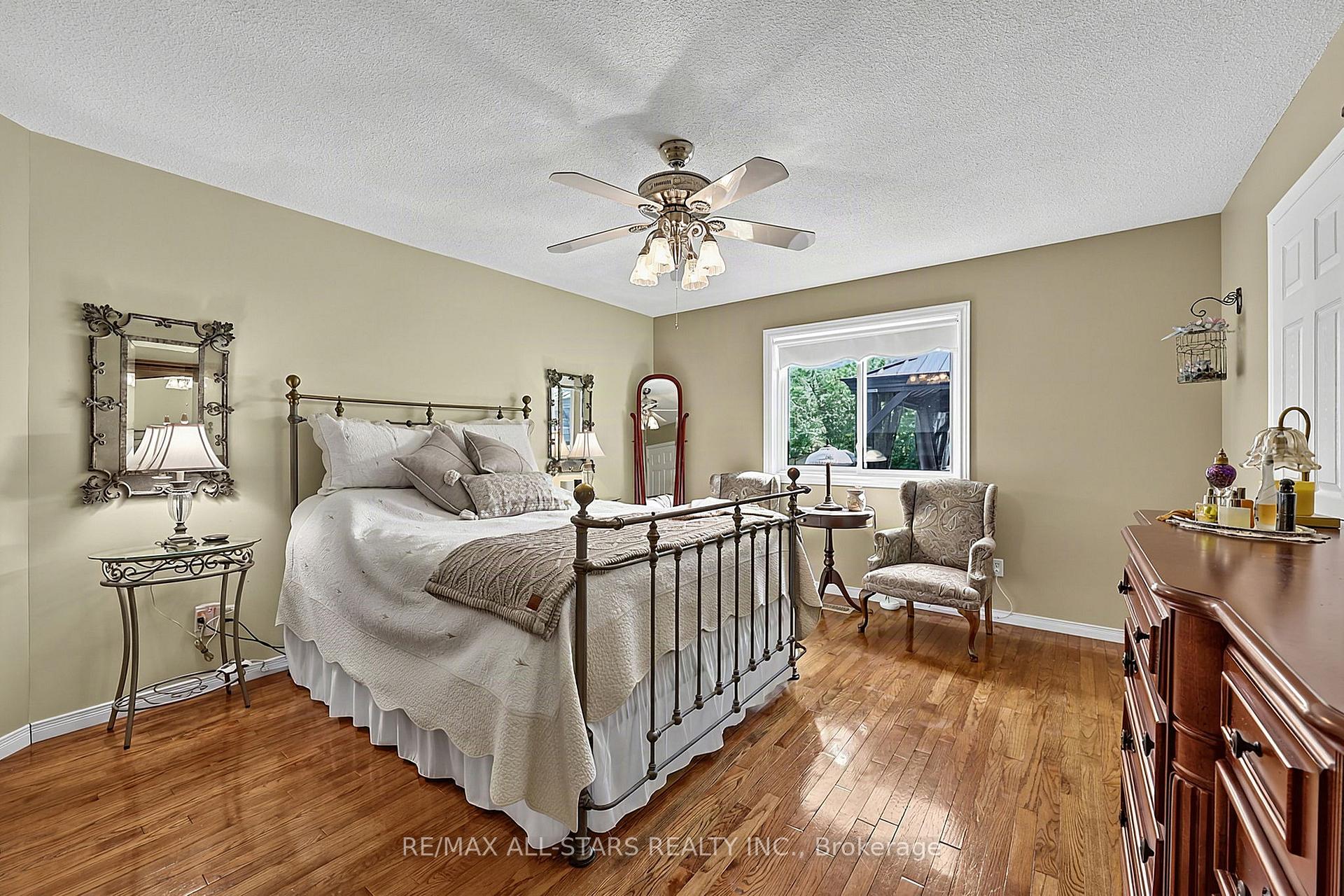 Photo 22 of 117 Riverglen Drive, Georgina, Keswick South — HOMEH