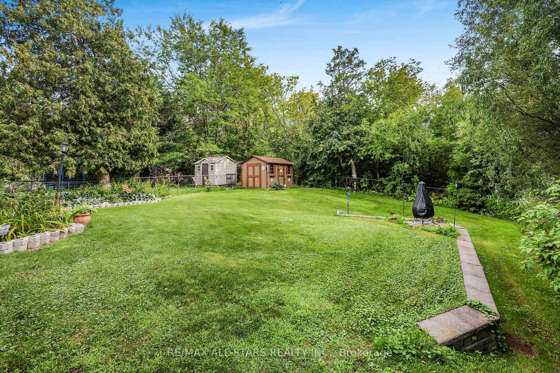 Photo 37 of 117 Riverglen Drive, Georgina, Keswick South — HOMEH