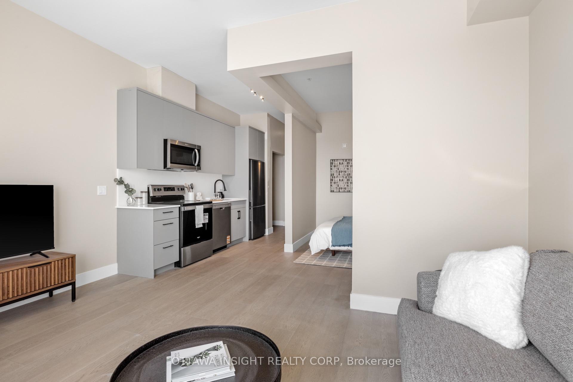 Photo 3 of Unit 1C, 180 Kanata Avenue, Ottawa, Kanata - Kanata Lakes/Heritage Hills — HOMEH