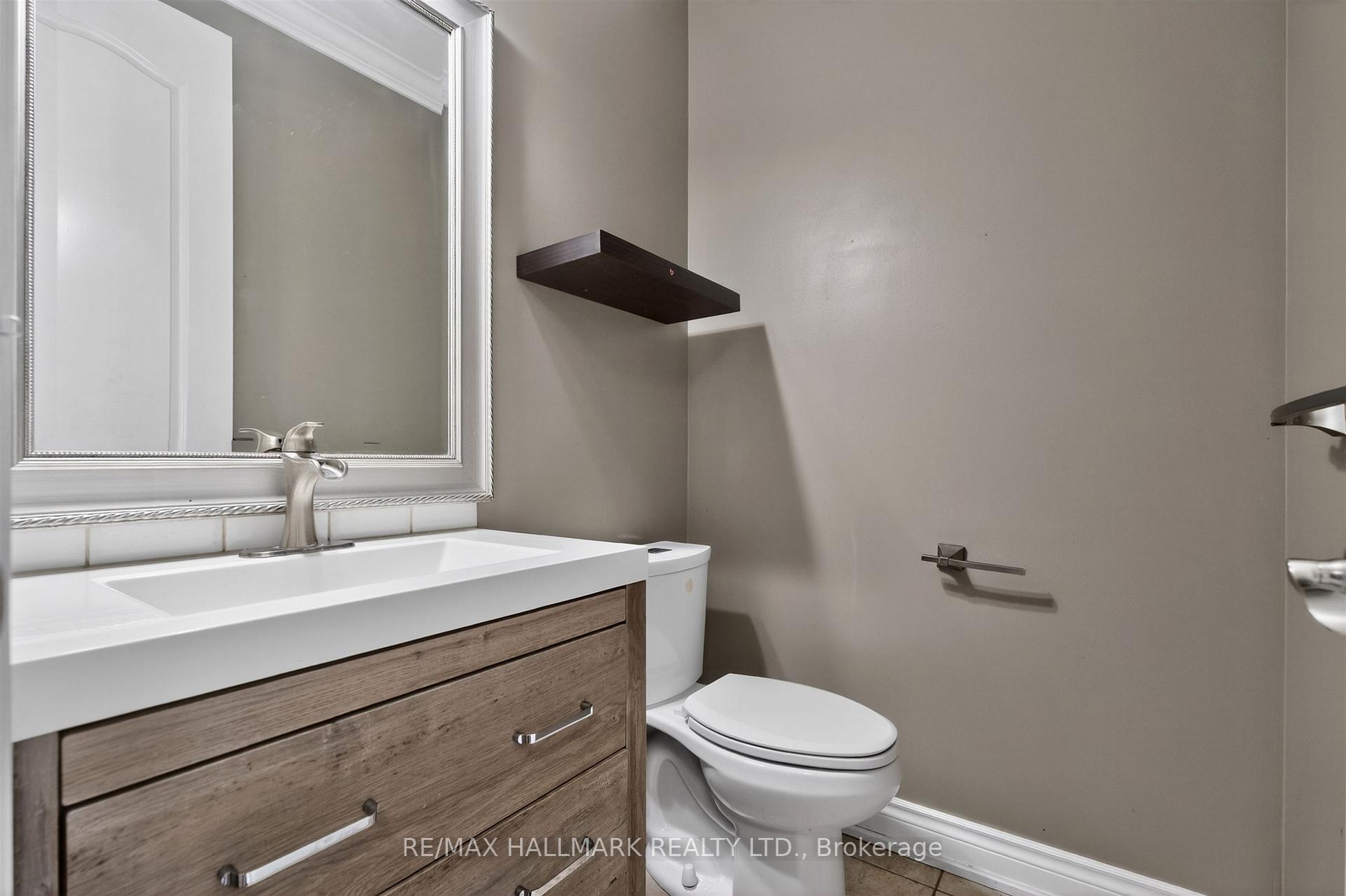 Photo 19 of 99 Royal West Drive, Brampton, Credit Valley — HOMEH
