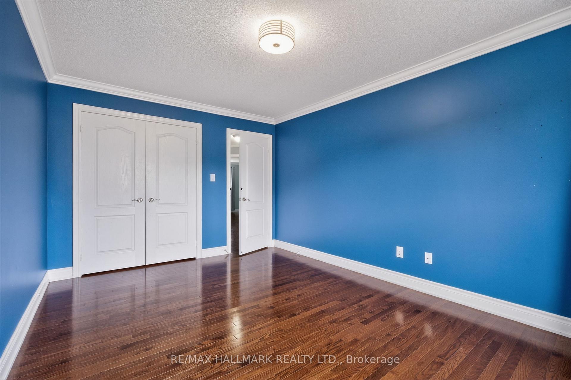 Photo 30 of 99 Royal West Drive, Brampton, Credit Valley — HOMEH