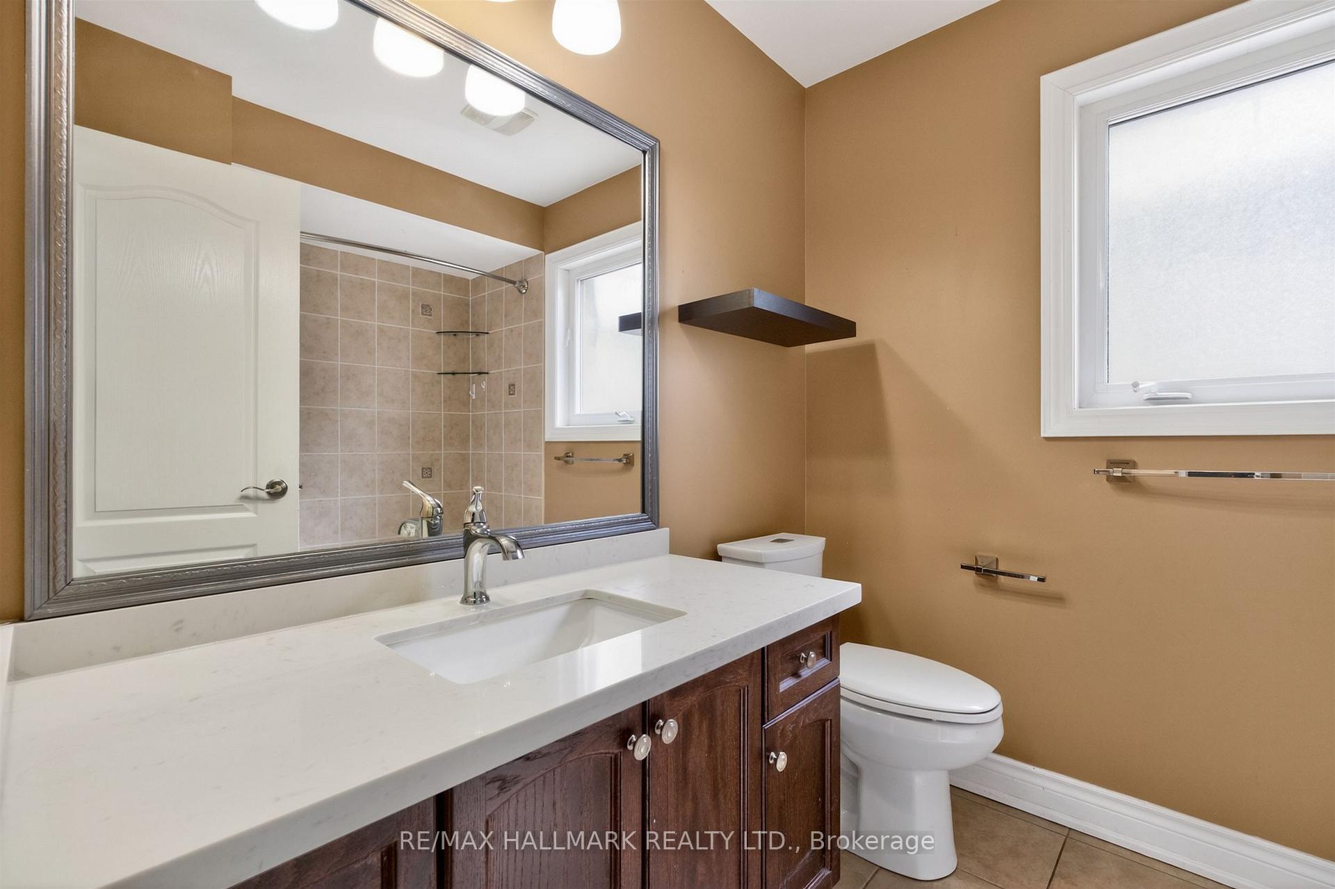 Photo 33 of 99 Royal West Drive, Brampton, Credit Valley — HOMEH