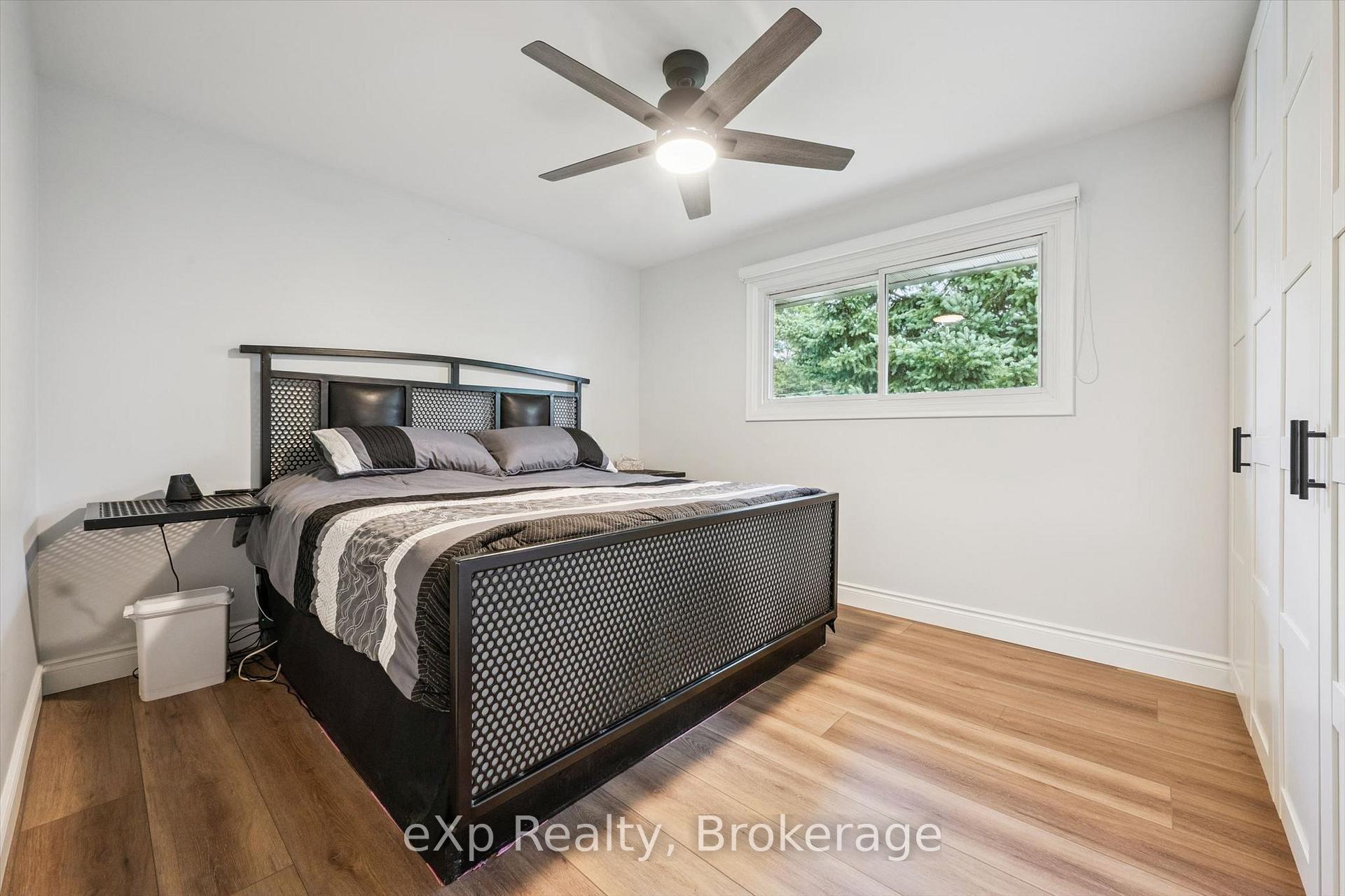 Photo 11 of 18 Eleanor Court, Guelph, Grange Road — HOMEH
