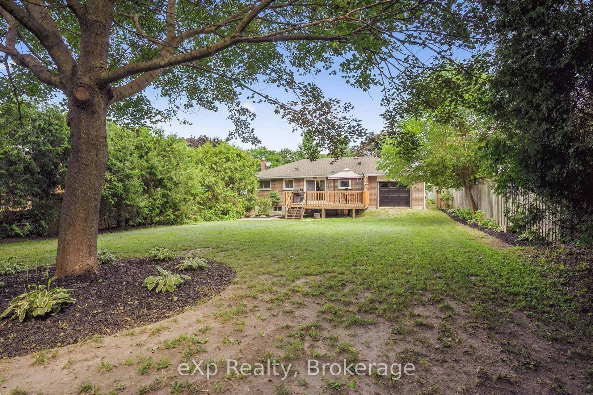 Photo 22 of 18 Eleanor Court, Guelph, Grange Road — HOMEH